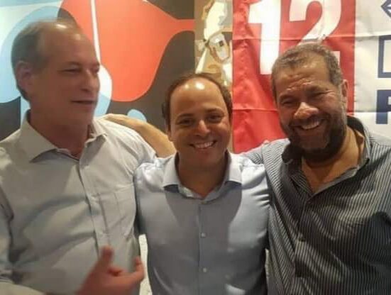 Caminhada do PDT Colunismo Social