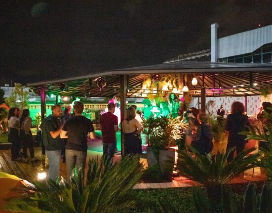 Música em Conjunto vai do Samba ao Rock em setembro Música
