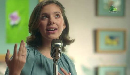 Um sorriso, um abraço e uma flor: Pão de Açúcar lança nova música oficial na voz de Flor Gil Notícias