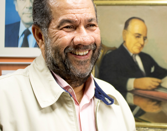 Carlos Lupi defende apoio a Lula Geral