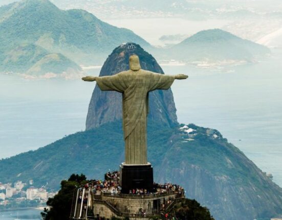 Recuperação da Economia do Rio Colunismo Social