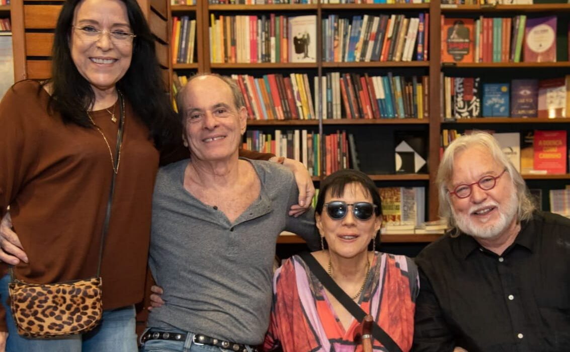 Paulo Mendonça lança Poemas Insanos, no Rio Cultura