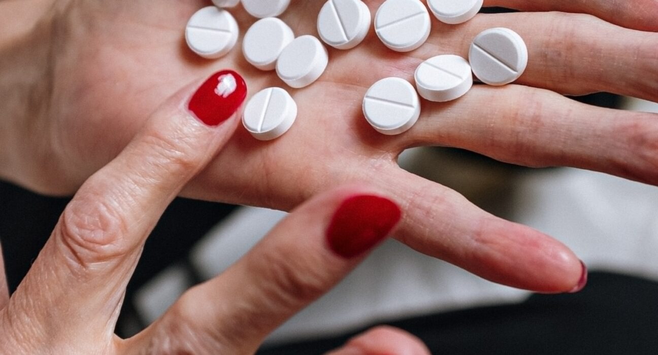 Pacientes trocam tarja preta por suplementos Saúde