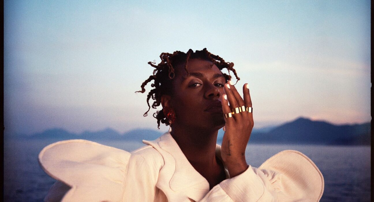 Liniker confirma nova data em Brasília: 17 de dezembro Música