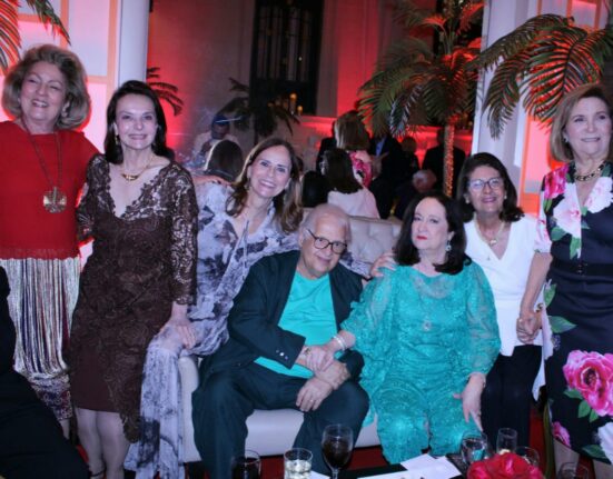 Aniversário de casamento (Segunda parte) Colunismo Social