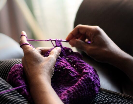 Projeto ARTETUDE oferece capacitação profissional gratuita a mulheres do Itapoã Geral