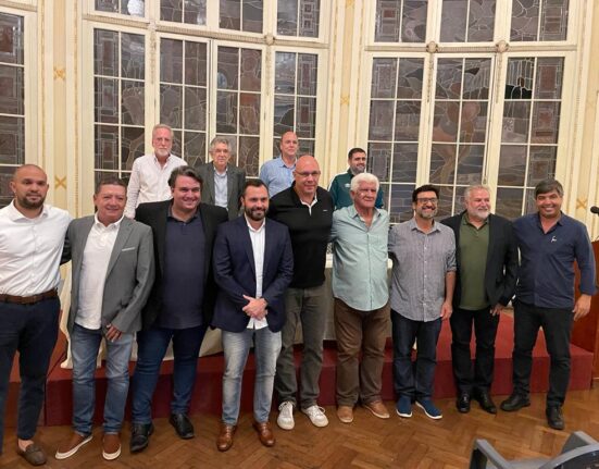 Nova Diretoria Colunismo Social