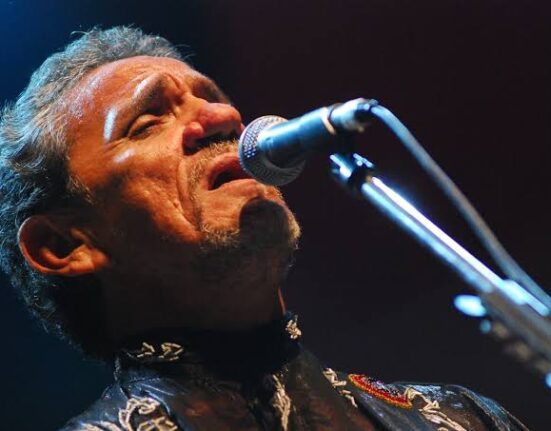 Noite memorável com Zé Ramalho no Arena Multiplace Gastronomia