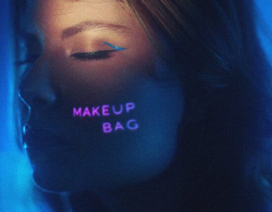 Aduda lança “Makeup Bag” Internacional