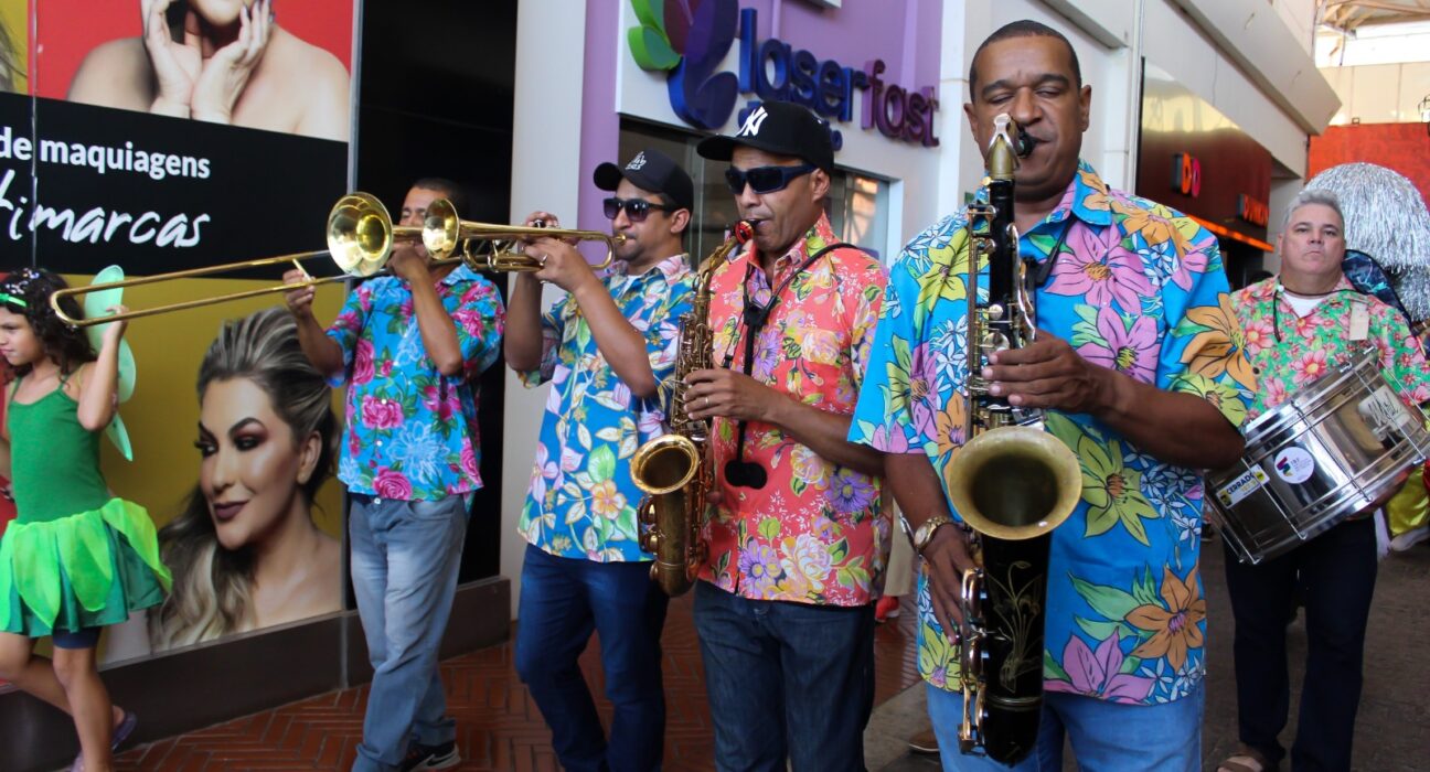 Pier 21 cai na folia com a Orquestra de Bolso Marafreboi Carnaval