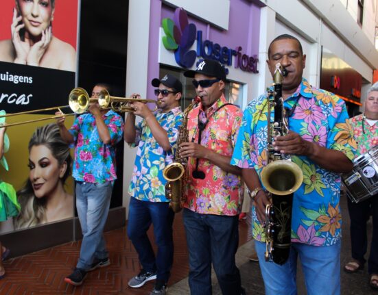 Pier 21 cai na folia com a Orquestra de Bolso Marafreboi Carnaval