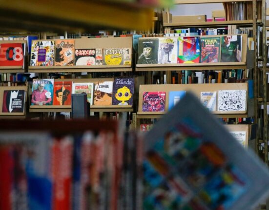Clubes de leitura voltam ao formato presencial Cultura