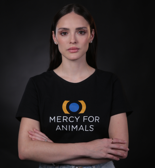 Isabelle Drummond Mercy For Animals no Brasil (MFA) Celebridades