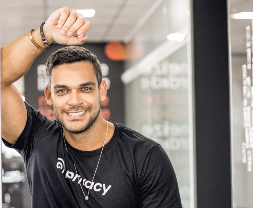 Ex-Fazenda estreia perfil na Privacy com conteúdos quentes e exclusivos Beleza