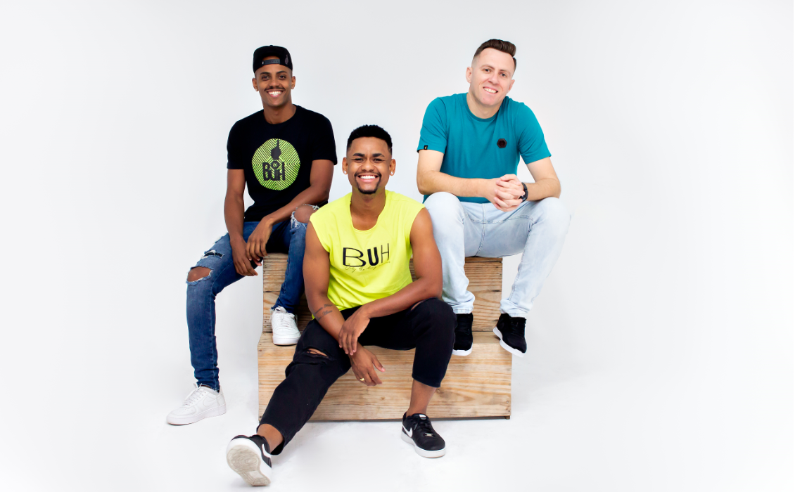 Grupo de pagode Brilho no Olhar lança single nas plataformas de música Música