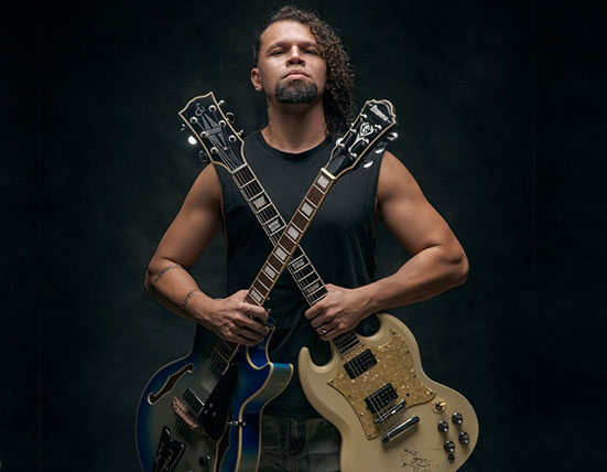 “#100 Anos”, um projeto audiovisual único no YouTube e conceitual do cantor Danni Guerra Música