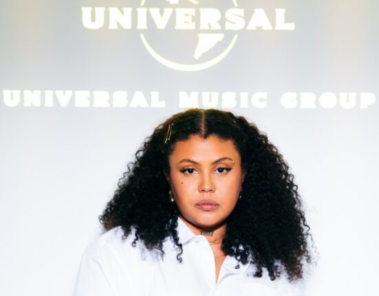 Budah assina contrato com a Universal Music Brasil e anuncia o seu primeiro álbum Música