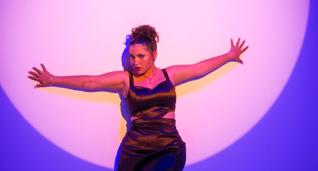 Karol Kailler lança ''Má Intenção'' é um single romântico Música