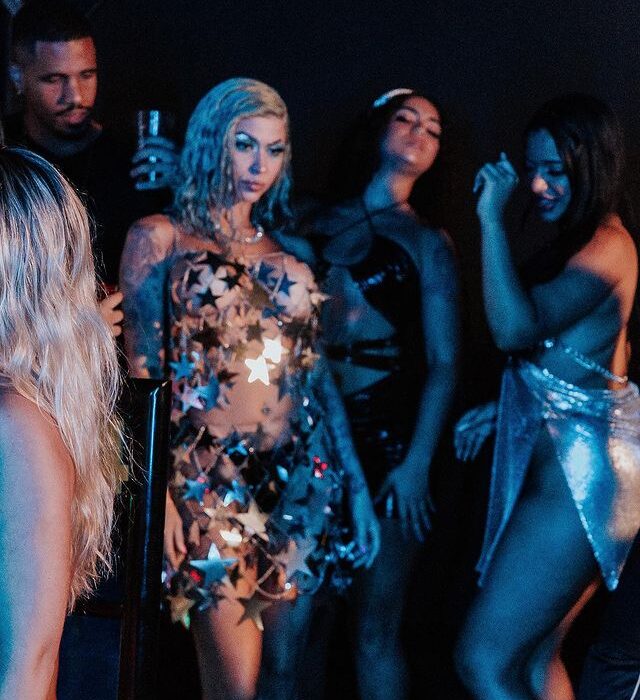 Após faturar quase 1 milhão na Privacy MC Pipokinha aparece de visual novo Celebridades