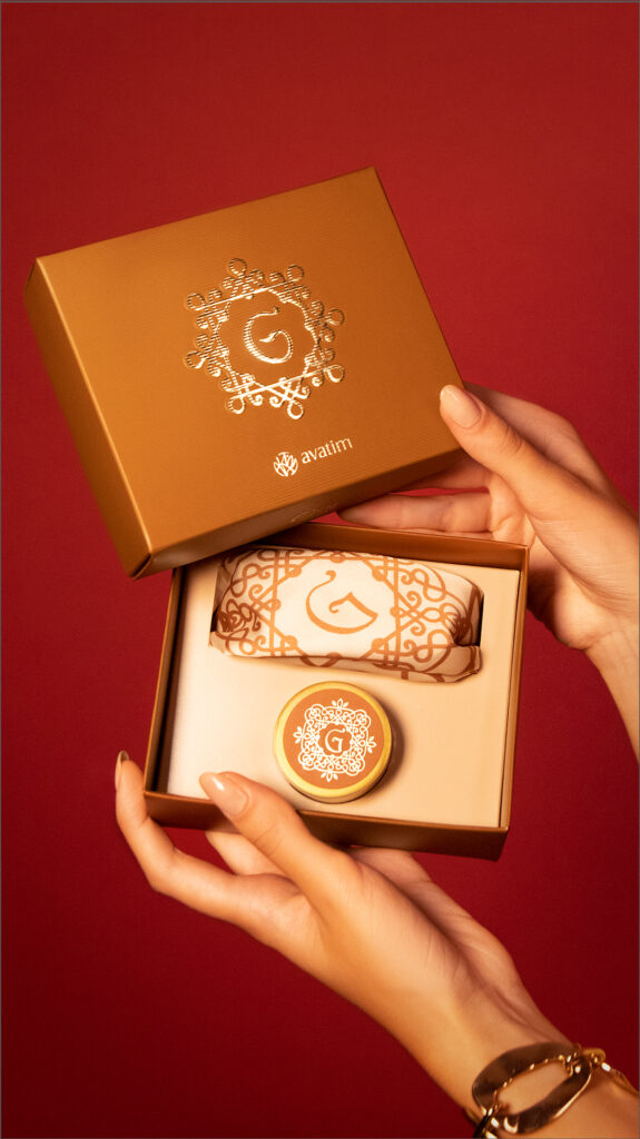 Dia da Mulher: Negra Li, Tia Má e a Pequena Lo participam da campanha #ElaMeInspira, da Avatim Celebridades