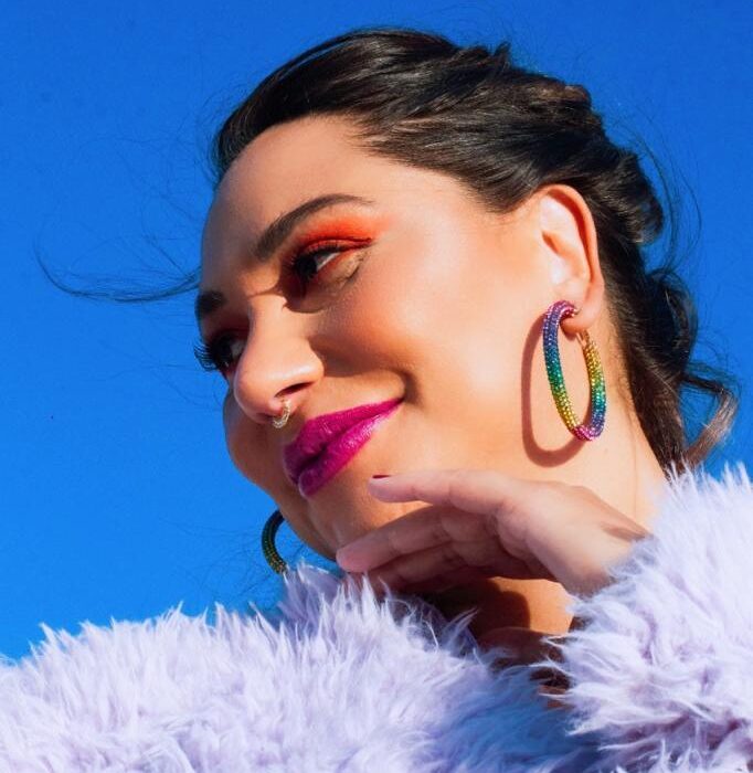 Naiá faz apresentação especial no City Lights Música