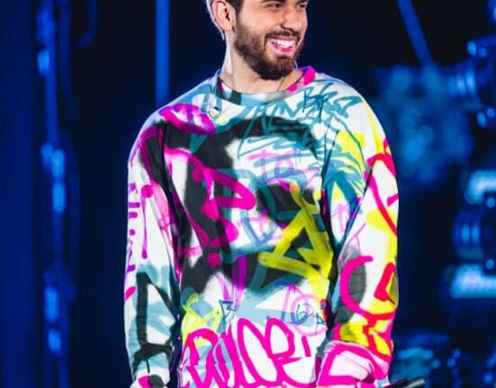Gustavo Mioto inicia turnê 'Conexão' com show no 'Vibra São Paulo' Oficinas