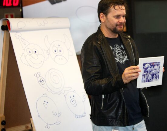 Oficina "Desenho em linhas para crianças" Música