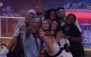 Bruna Griphao se emociona ao ouvir seu single, "Bandida", pela primeira vez no BBB Celebridades