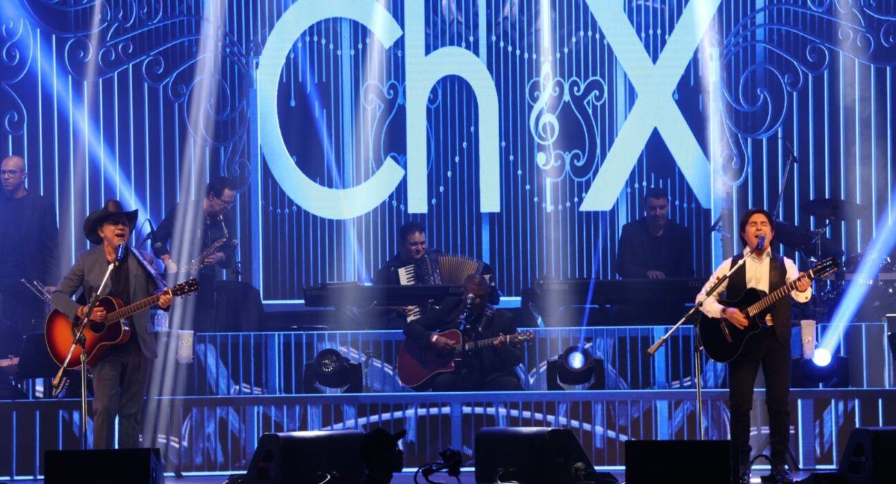 Qualistage foi o palco escolhido para celebrar o aniversário de 50 anos da extraordinária carreira de Chitãozinho e Xororó Música