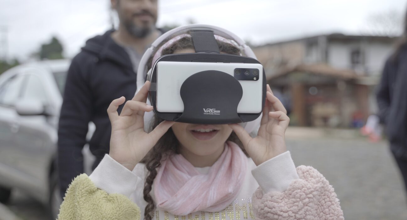 Camaleão Grupo de Dança inova ao lançar "Café com Camaleão", um projeto com Realidade Virtual Artes