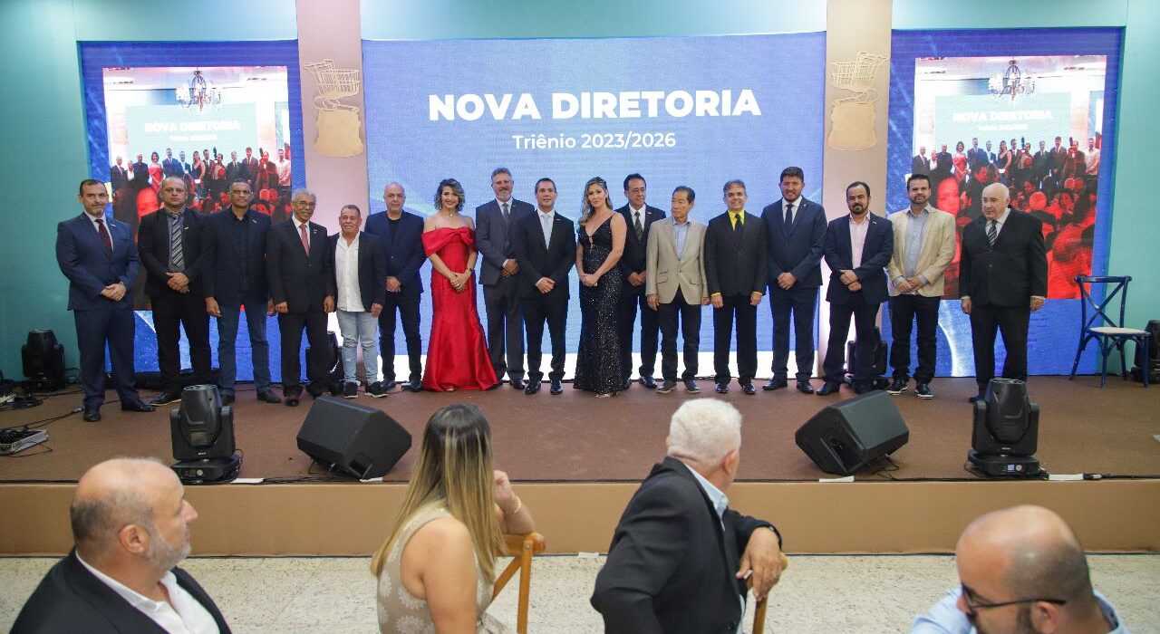 Agos reconhece supermercados e fornecedores com Prêmio Carrinho de Ouro Notícias