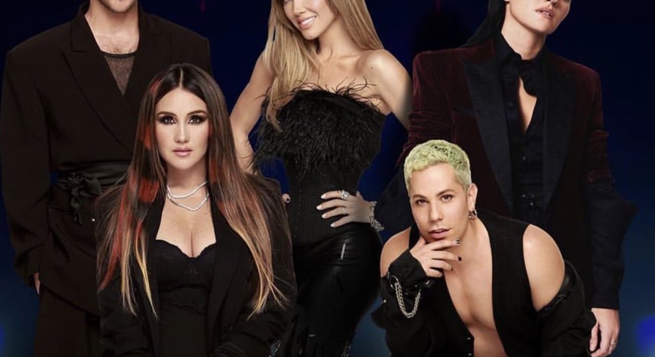 Roberta Pardo is back! Dulce María surge como a personagem em campanha publicitária com RBD Celebridades