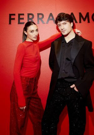 Ferragamo promove evento para chegada da coleção SS23 Moda
