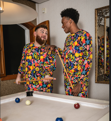 Tjama lança coleção inspirada nos anos 90 Moda