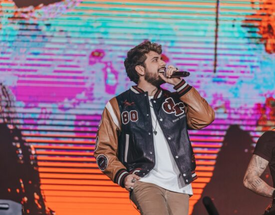 Gustavo Mioto se prepara para shows em Portugal ao lado de Ana Castela e Ivete Sangalo Moda
