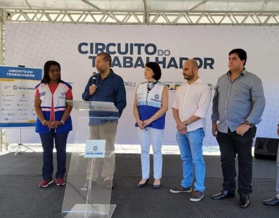 Dia do Trabalho Colunismo Social