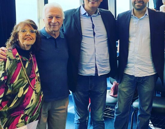 Carlos Lupi, em Niterói Notícias