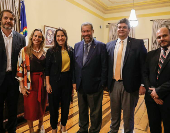 Em Pernambuco Colunismo Social