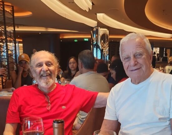 Homenagem à Confraria dos Pintassilgos Colunismo Social