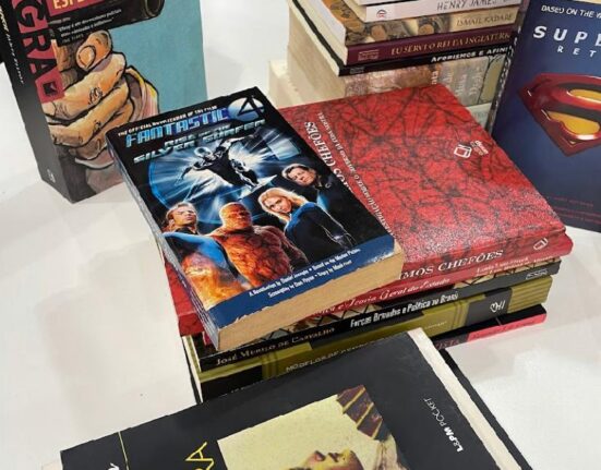 Feira de Troca de Livros para todas as idades no Espaço Cultural Renato Russo Celebridades