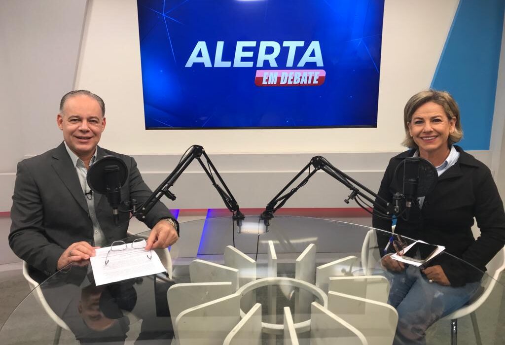 RFTV aposta no podcast e leva formato para a tela Notícias