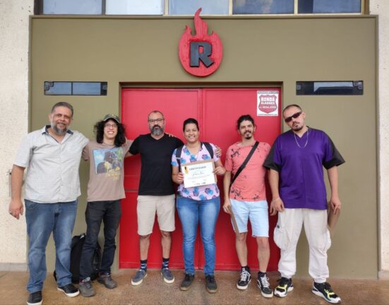 Inscrições para aulas de produção musical gratuitas encerram no final do mês cinema
