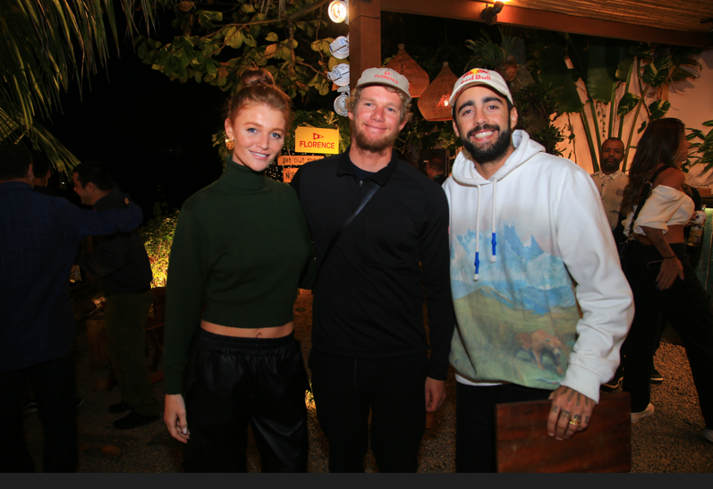 Marca do bicampeão mundial de surf, John John Florence, é lançada oficialmente no Brasil em sunset exclusivo no Rio de Janeiro Moda
