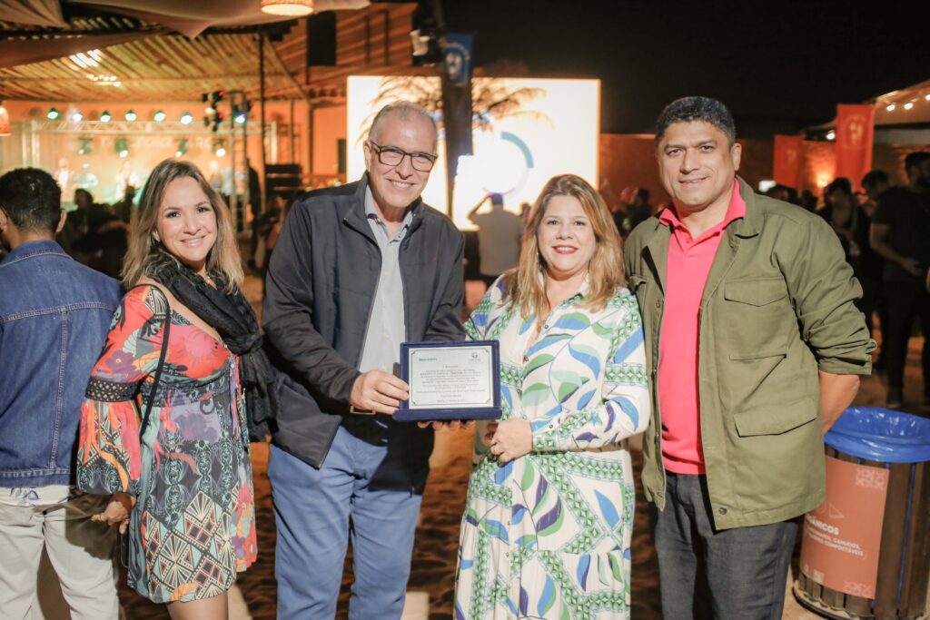 Bancorbrás celebra 40 anos Colunismo Social