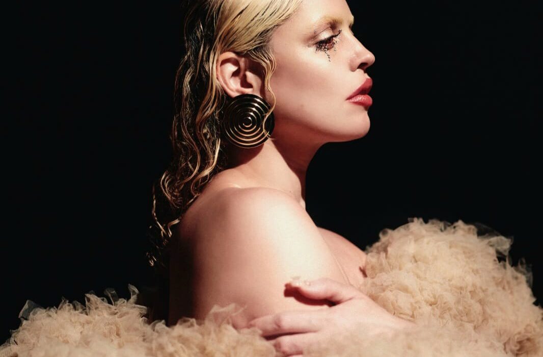 Natasha Falcão, na Julieta de Serpa Colunismo Social