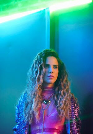 Wanessa Camargo lança clipe de "Fora do Radar", primeiro do segundo ato Moda