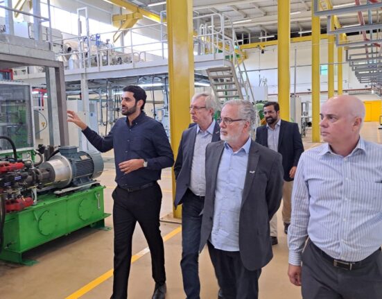 Fábrica estratégica Colunismo Social