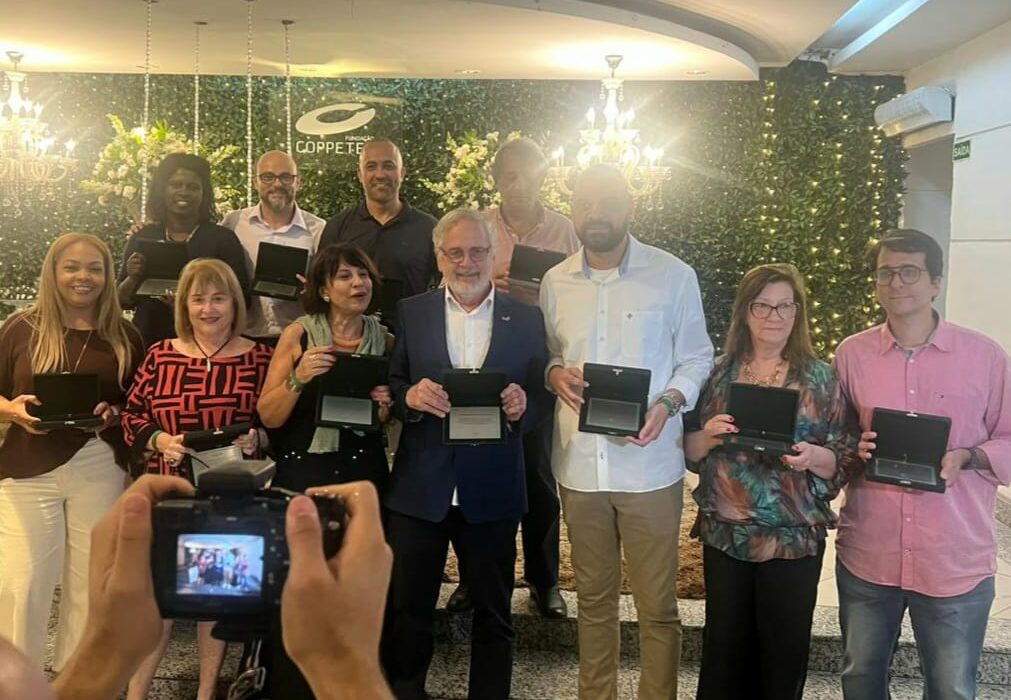 Homenagem da Fundação COPPETEC Colunismo Social