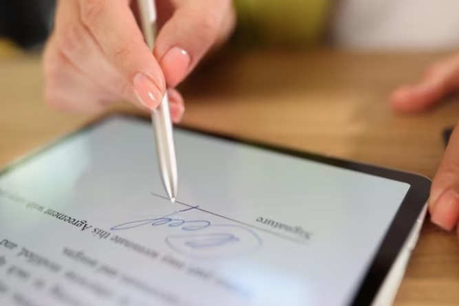 Grafóloga explica como a assinatura pode ajudar na carreira Notícias