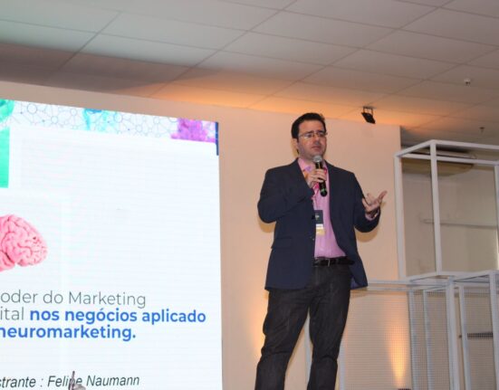 Palestrante Felipe Naumann é Destaque no Fórum do Comércio 2023: encontro Promete Impulsionar Empreendedorismo e Comércio Regional GDF
